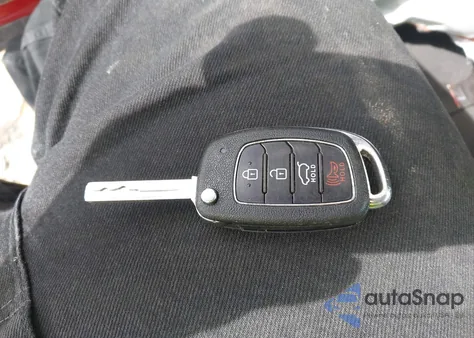 2017 Hyundai Santa Fe Sport 2.4L from USA, damaged, VIN 5XYZTDLB5HG443365